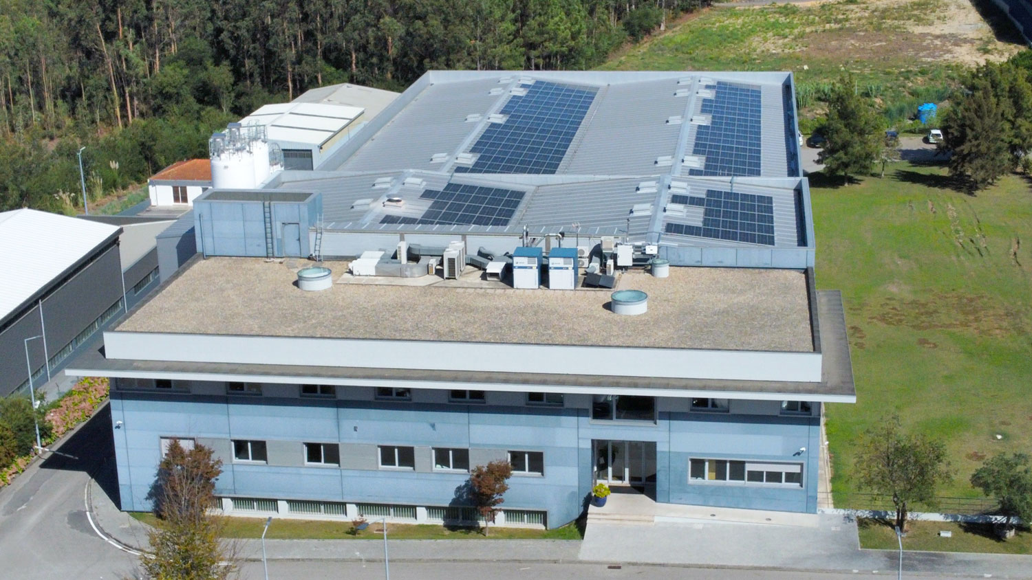 prodite zeelandia with solar panels